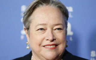 Kathy-Bates-Net-Worth