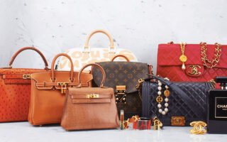 Myths Around Buying Handbags for Women Online