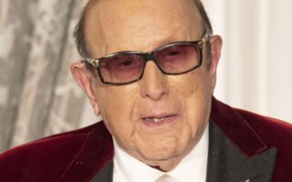 Clive Davis Net Worth